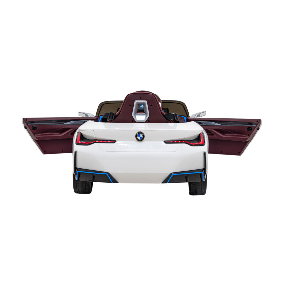 Mașină electrică BMW i4 - alb